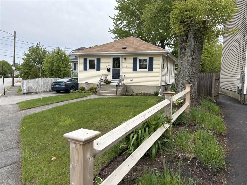 Property Photo: 353 Massasoit Avenue RI 02914