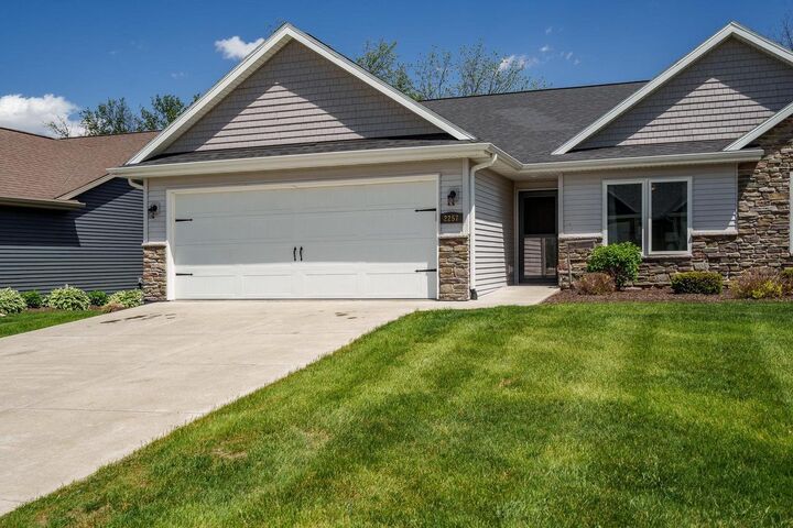 Property Photo:  2257 Walnut Street  WI 53511 