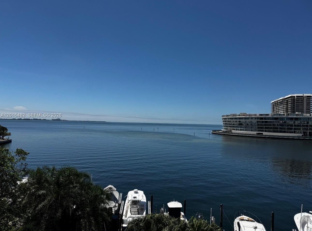 Property Photo: 1632 S Bayshore Ct 202 FL 33133