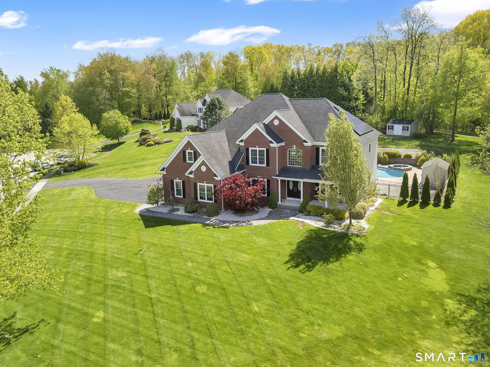 Property Photo: 4 Natures Way CT 06074