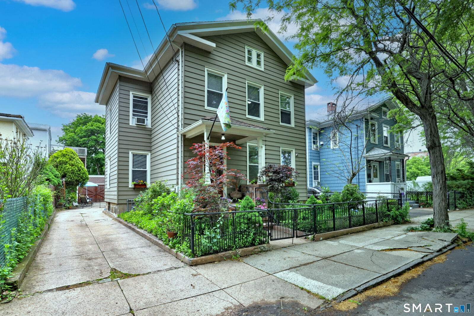 Property Photo:  4 Jefferson Street  CT 06511 