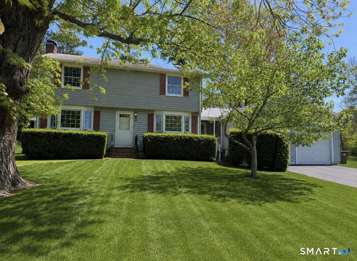 Property Photo:  52 Merline Road  CT 06066 