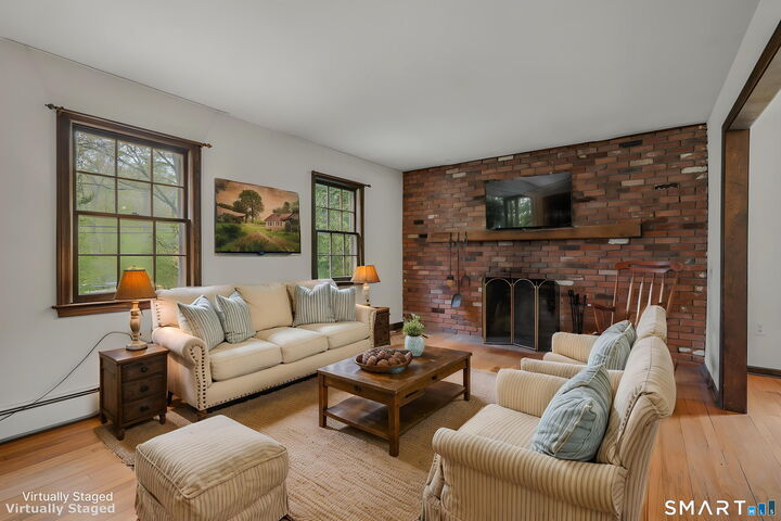 Property Photo:  275 West Main Street  CT 06412 