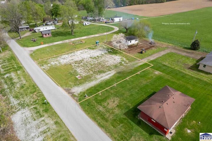 Property Photo:  7090 E 600 S  IN 47872 