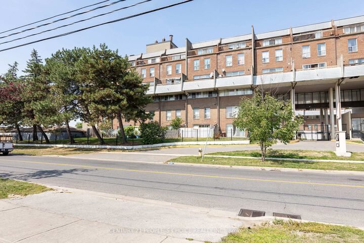 Property Photo: 10 Eddystone Avenue 116 ON M3N 2T2