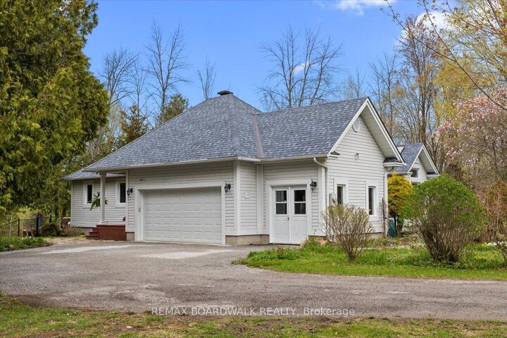 Property Photo: 212 Sheldon Road ON K0G 1V0