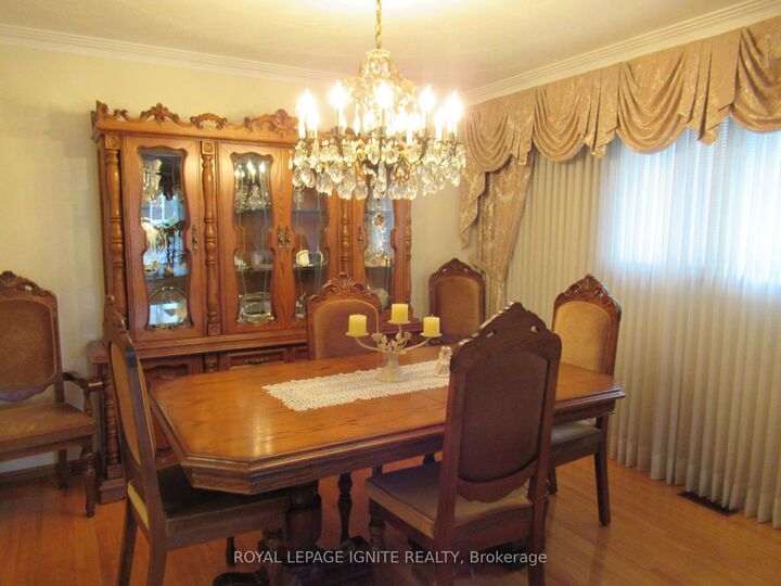 Property Photo: 8 Newlove Court ON M9W 5X5