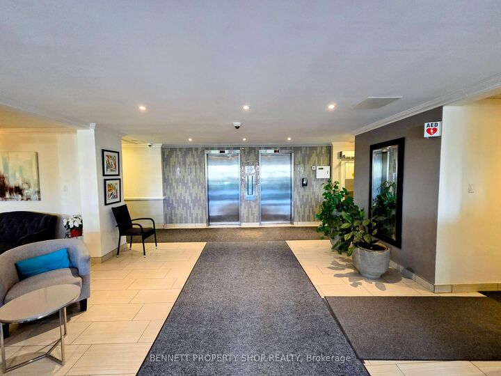 Property Photo: 2400 Virginia Drive 1007 ON K1H 8L3