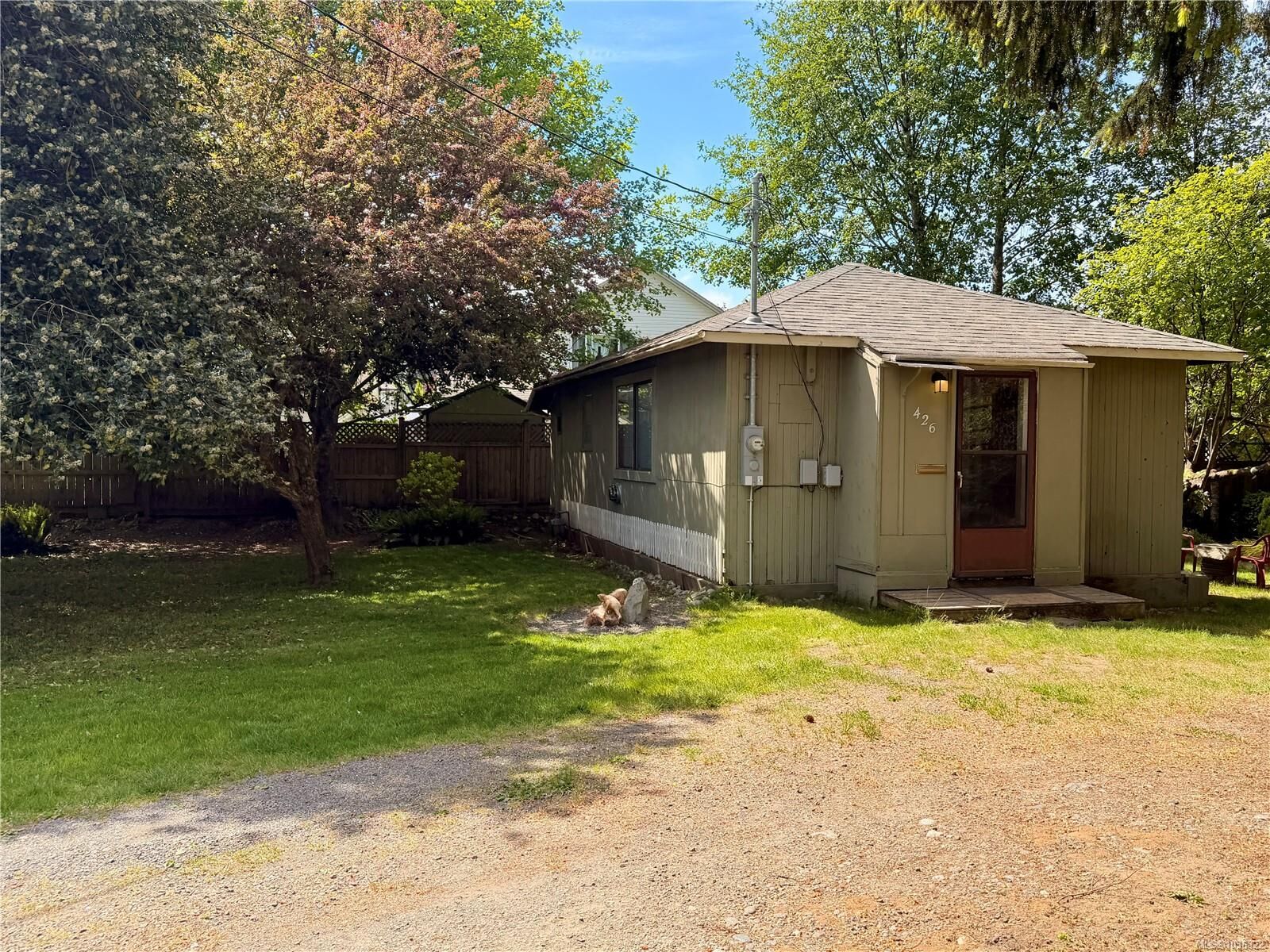 Property Photo:  426 Erickson Rd  BC V9W 1S7 