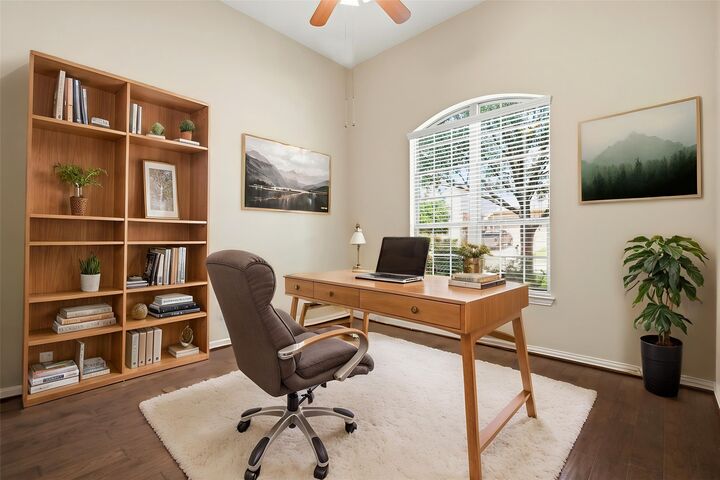 Property Photo:  3928 Cole Valley Lane  TX 78681 