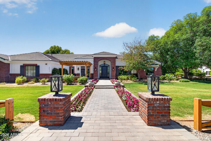 Property Photo:  2677 E Queen Creek Road  AZ 85297 