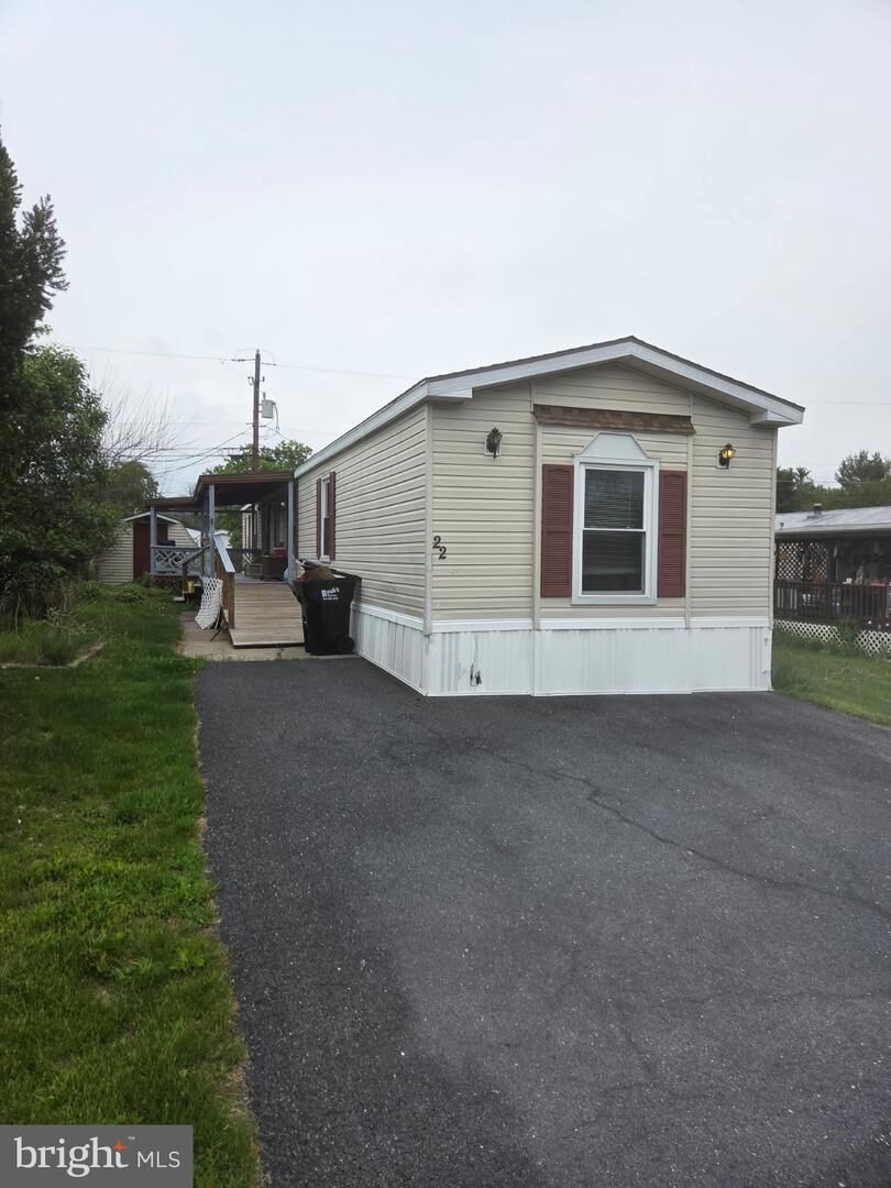 Property Photo:  22 Kyra Boulevard  PA 17068 