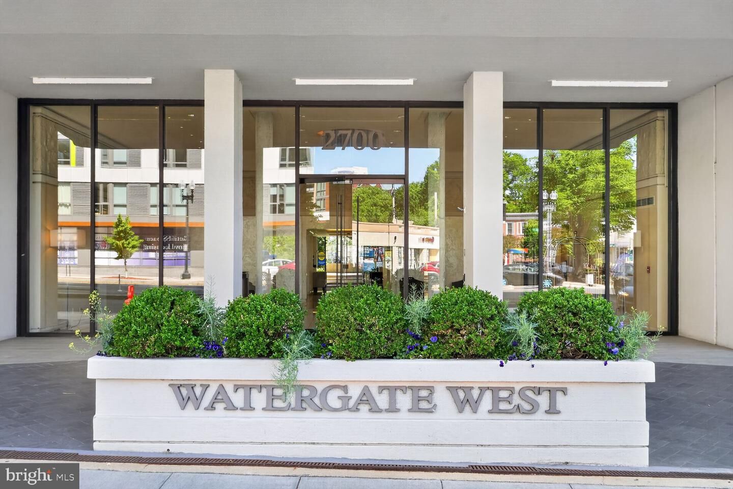 Property Photo:  2700 Virginia Avenue NW 304  DC 20037 