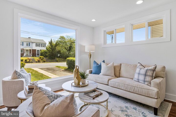 Property Photo: 2249 Sweetbriar Drive VA 22307