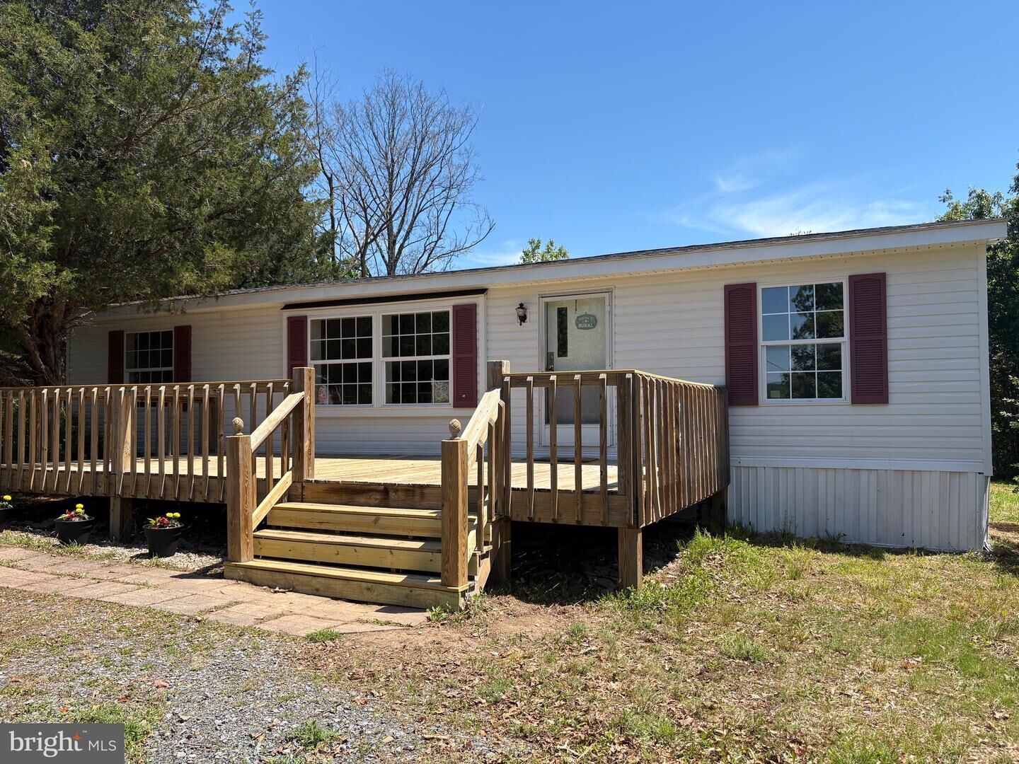 Property Photo:  242 Rankin Lane  WV 25411 