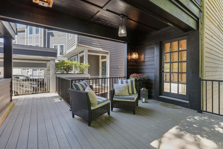 Property Photo: 939 Monastery Street OH 45202