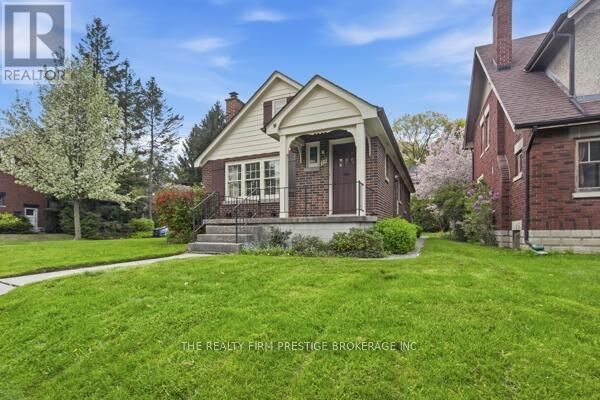 Property Photo:  25 Carfrae Crescent  ON N6C 4A8 