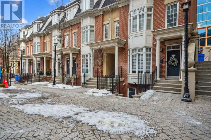 Property Photo:  11 Niagara Street 12  ON M5V 3N9 
