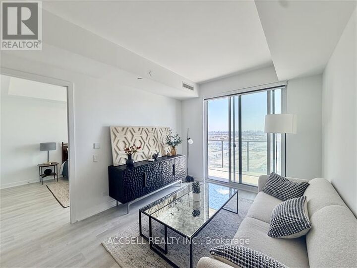 Property Photo:  185 Millway Avenue W1505  ON L4K 0L2 