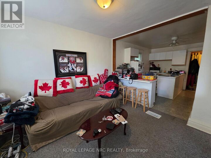 Property Photo:  39 Manchester Avenue  ON L2R 1N9 