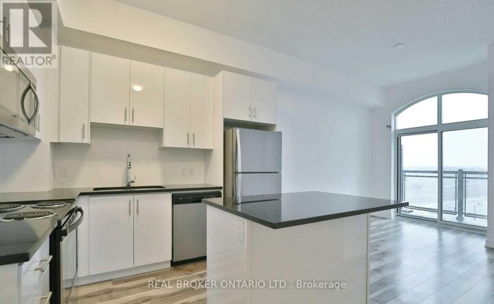 Property Photo: 2490 Old Bronte Road 819 ON L6M 0Y5