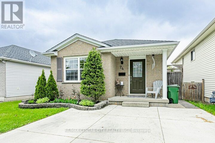 Property Photo:  74 Juno Drive  ON N5R 6E9 