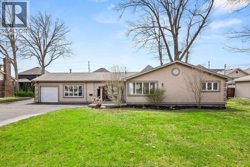 Property Photo:  1350 Laurier  ON N9J 1N3 