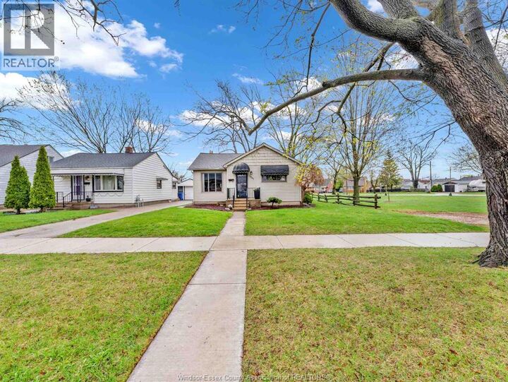 Property Photo:  3647 Matchett  ON N9C 2A1 
