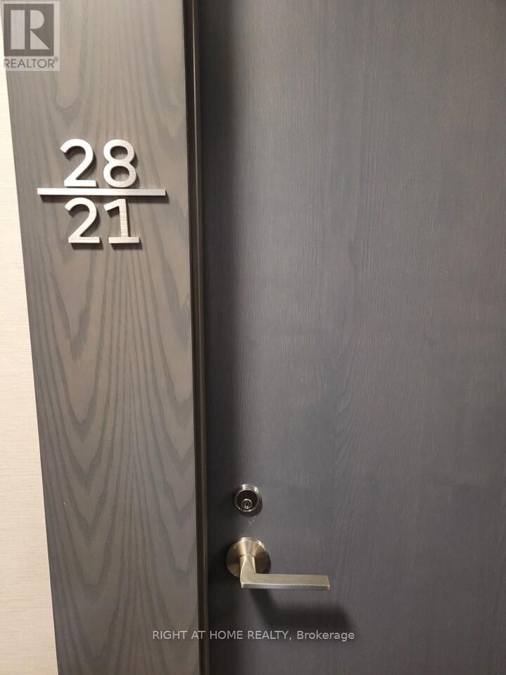 Property Photo:  9 Mabelle Avenue 2821  ON M9A 4X7 