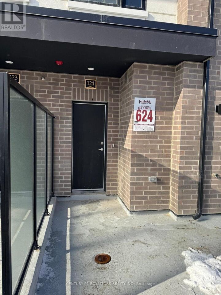 Property Photo:  1585 Rose Way 124  ON L9T 7E7 