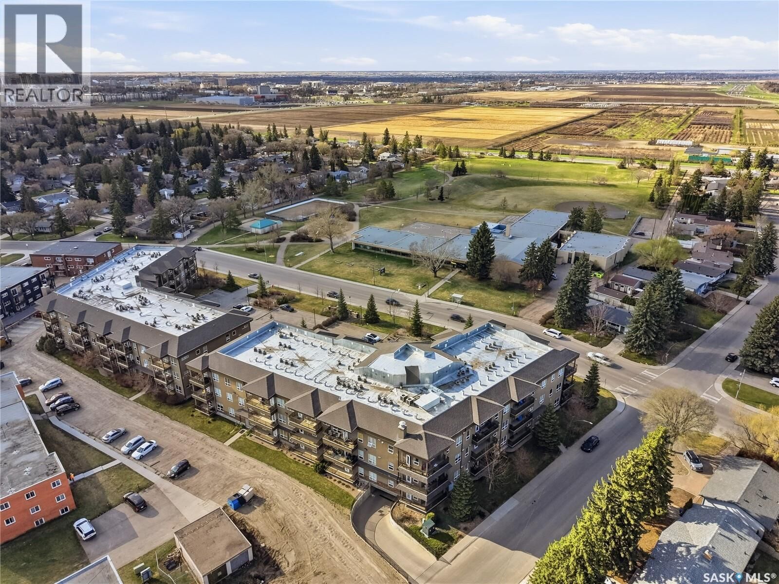 Property Photo:  209 2730 Main Street  SK S7H 0M2 