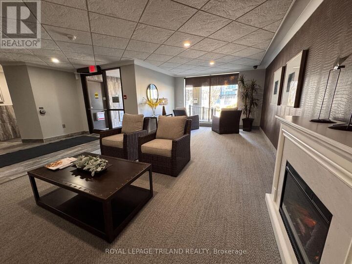 Property Photo:  500 Talbot Street 1502  ON N6A 2S3 