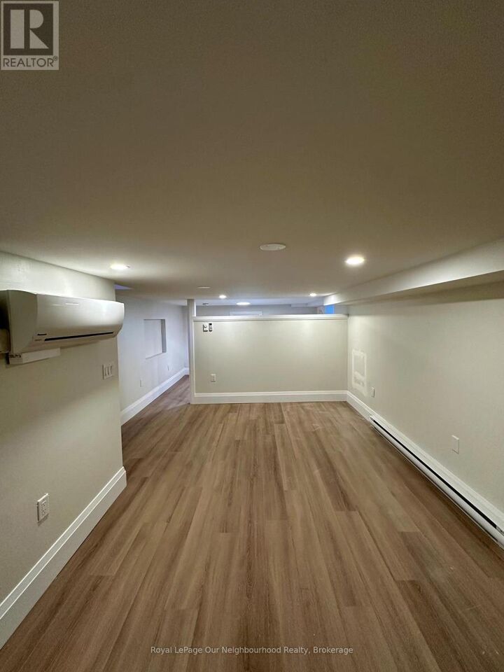 Property Photo:  659 Vaughan Road 3  ON M6E 2Y4 