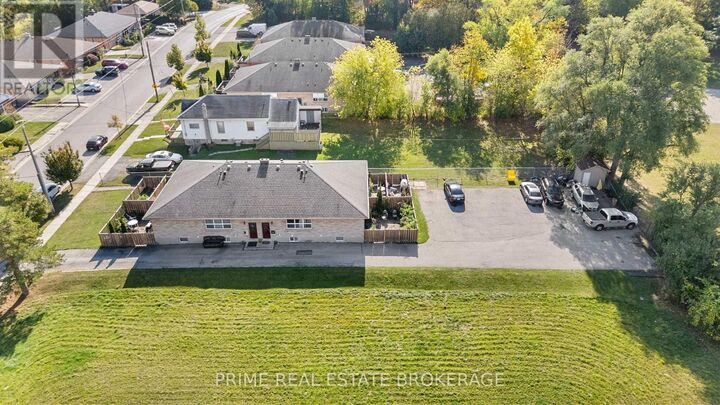 Property Photo:  231 Greenwood Avenue 4  ON N6J 3G5 