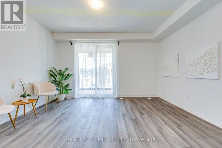 Property Photo:  1805 Thames Circle  ON L9E 1Y9 