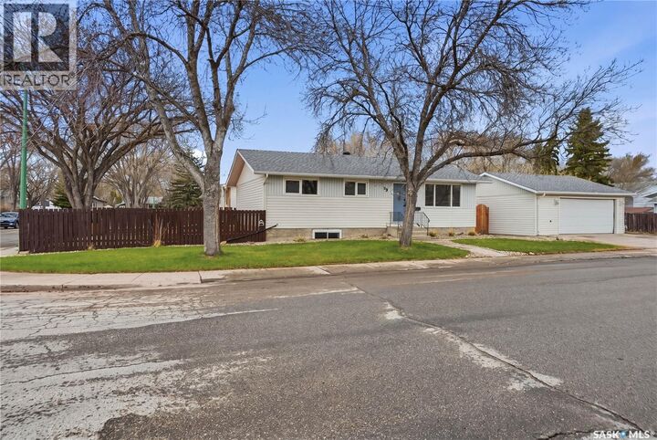 Property Photo:  58 Nelles Street  SK S4X 1M4 