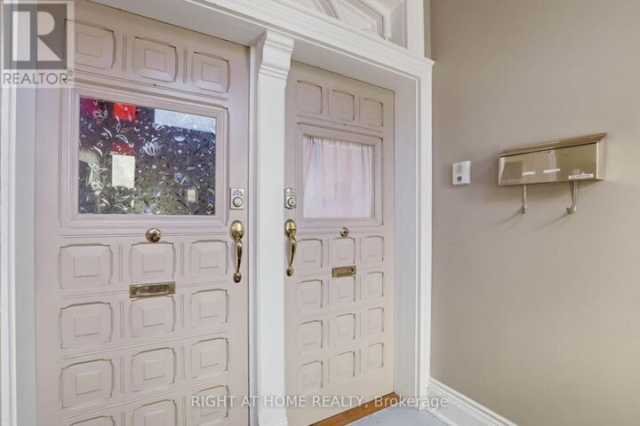 Property Photo:  39 Craig Street Upper  ON N6C 1E9 
