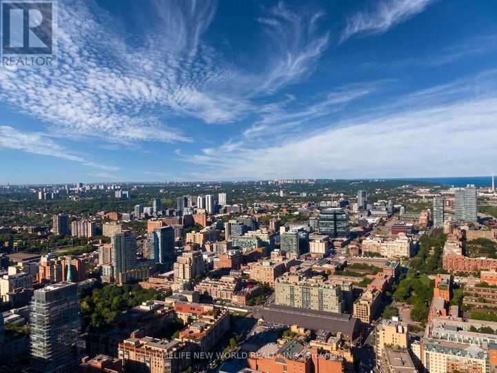 Property Photo:  8 The Esplanade Avenue 5606  ON M5E 0A6 