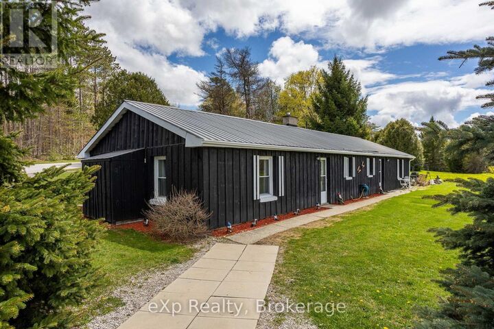 Property Photo:  498170 Concession 6 N  ON N4K 5W4 