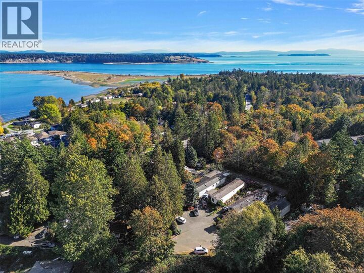 Property Photo: 2741 Stautw Road 5 BC V8M 2E9
