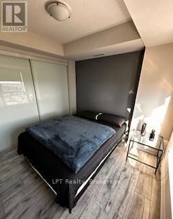 Property Photo:  255 Village Green Square 2509  ON M1S 0N4 