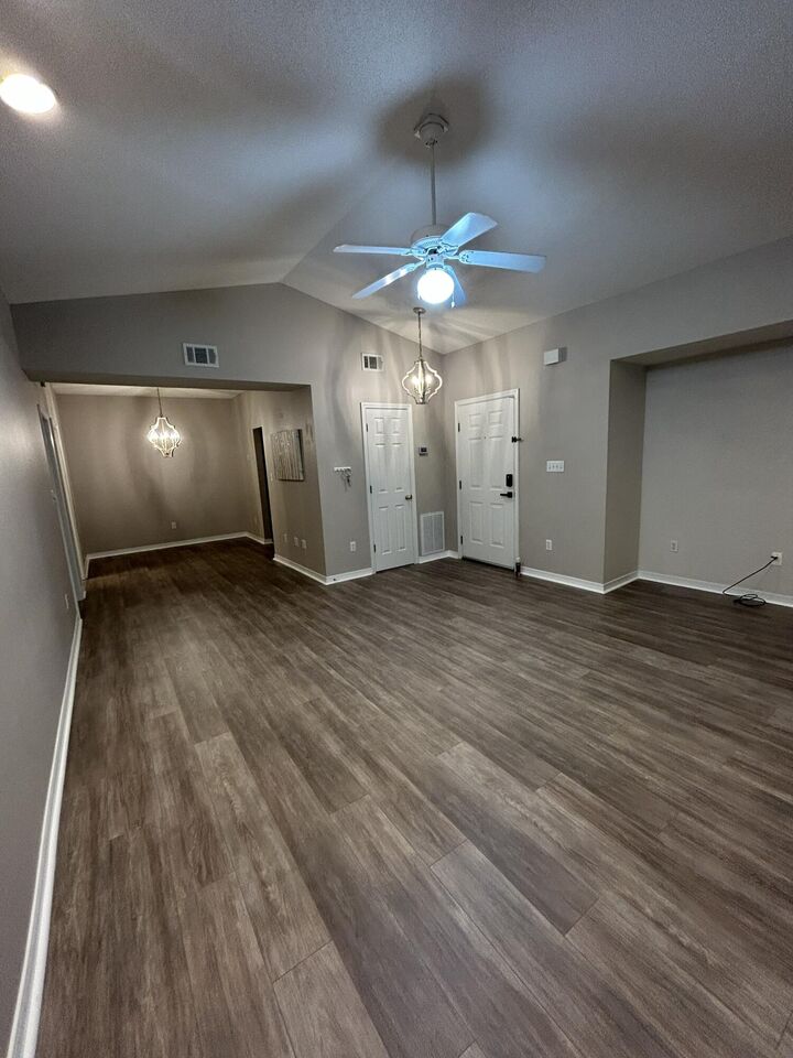 Property Photo:  1501 N Partin Drive 250  FL 32578 