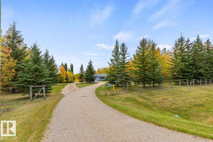 Property Photo:  53319 Rge Road 14 59  AB T7Z 1X2 