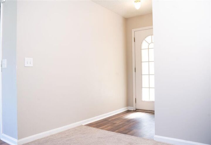 Property Photo:  2922 Knoll View Place  GA 30135 