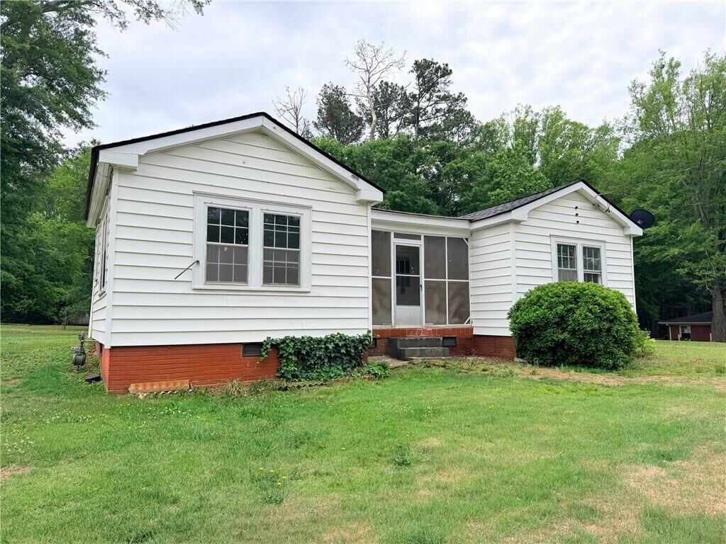 Property Photo: 1707 Old Alabama Road GA 30168