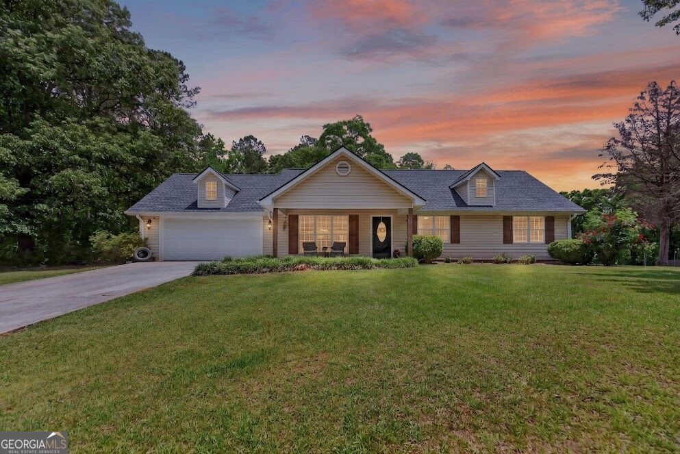 Property Photo: 48 Cook Street GA 30176