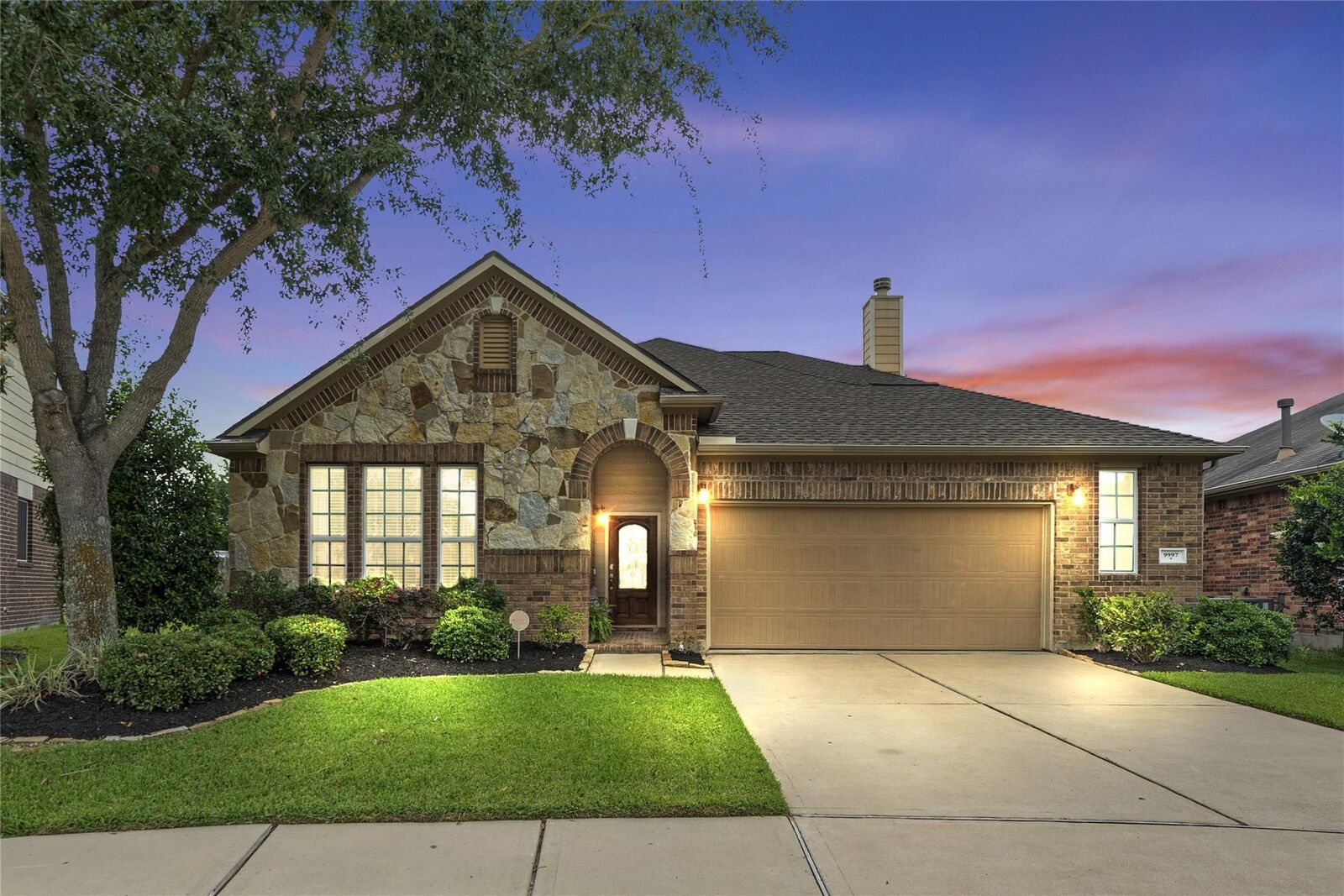 Property Photo:  9997 Willow Falls Lane  TX 77423 