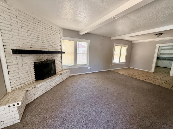 Property Photo:  2119 15th Street  TX 79401 