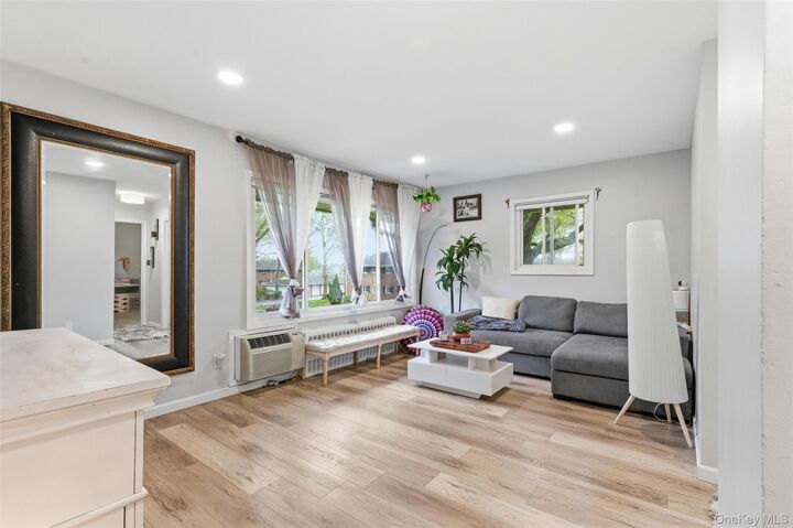 Property Photo: 101 Edmunton Drive G2 NY 11703