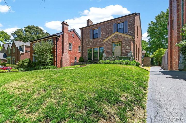 Property Photo:  7828 Stanford Avenue  MO 63130 